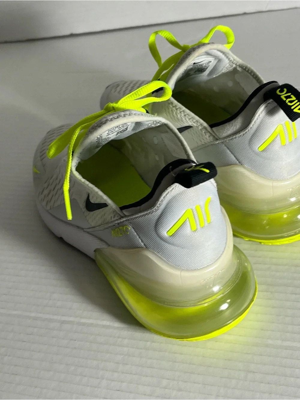 Nike Air Max 270 size 5.5 good condition
